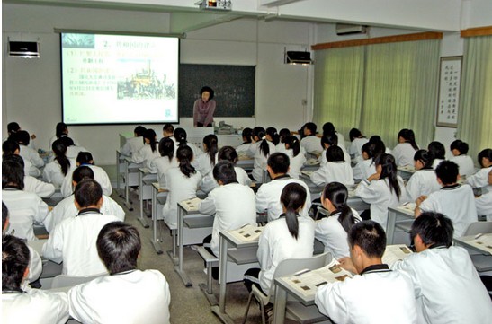 濟南中學數字化教室